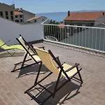 Vela Borka Apartman *
